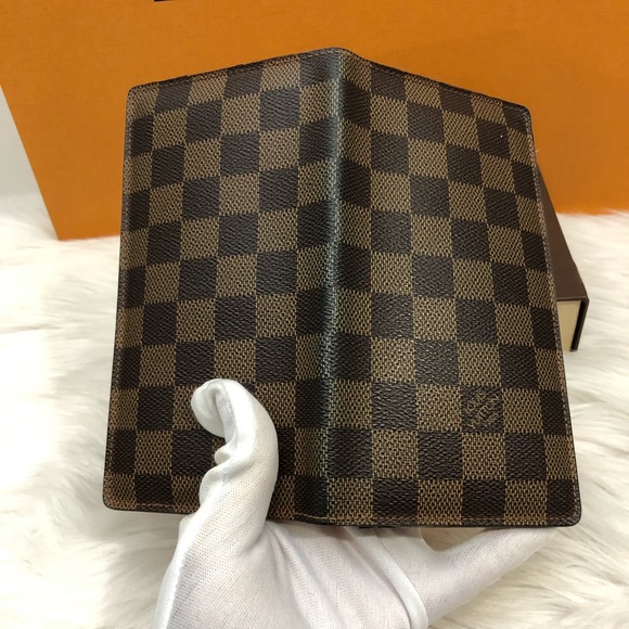 Louis Vuitton Checkbook Wallet Damier